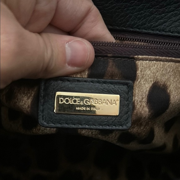 Dolce Gabbana handbag . - Picture 5 of 7
